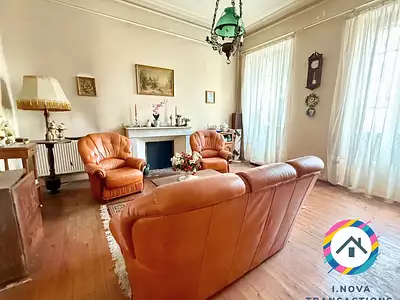 Maison, 217 m²