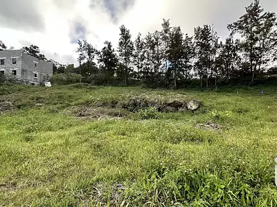 Terrain, 829 m²
