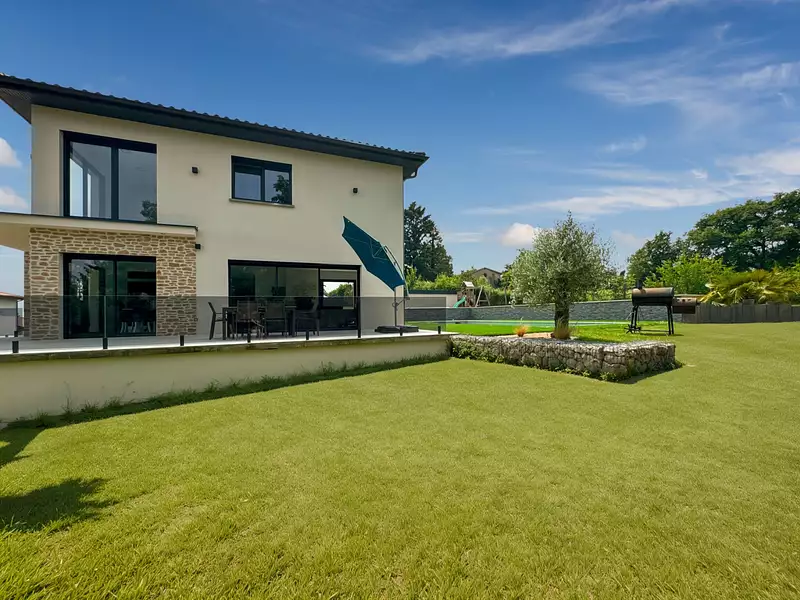 Maison, 180 m²