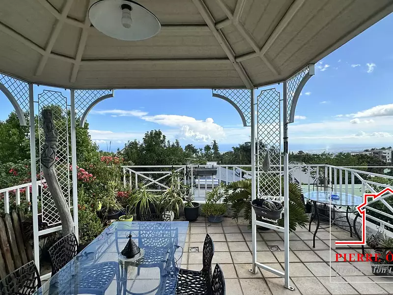 Maison, 167 m²