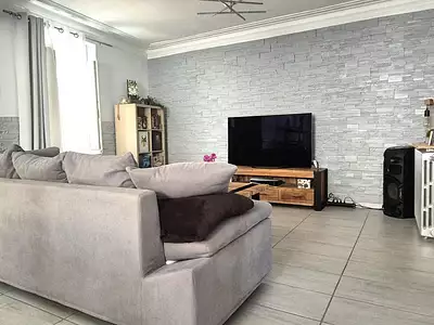 Maison, 166 m²
