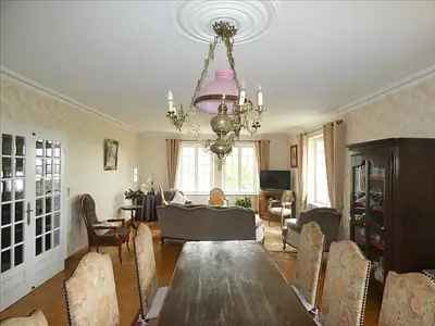 Maison, 205 m²