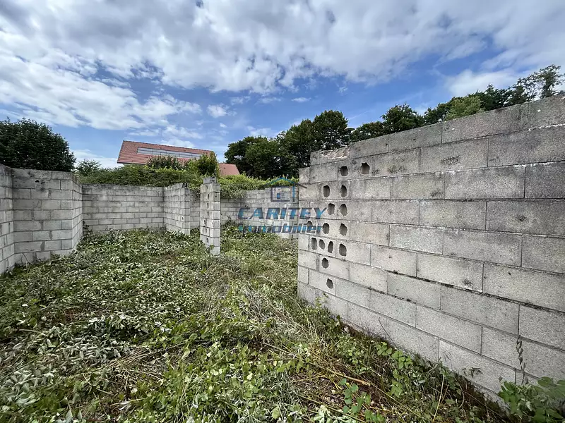 Terrain, 1 242 m²