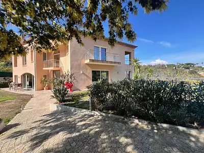 Maison, 360 m²