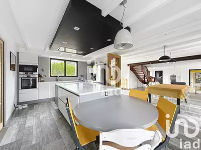 Maison, 170 m²