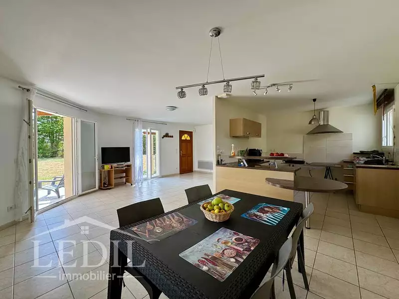 Maison, 91 m²