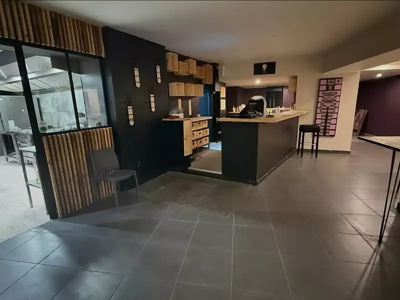 Divers, 349 m²