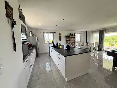 Maison, 140 m²