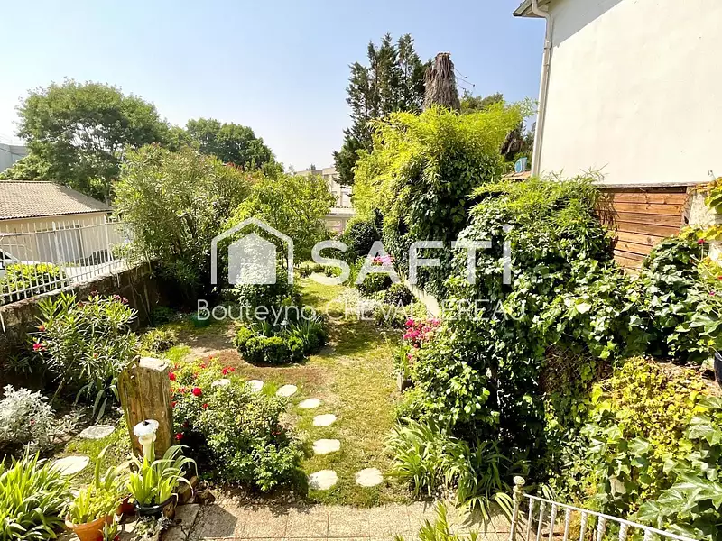 Maison, 190 m²