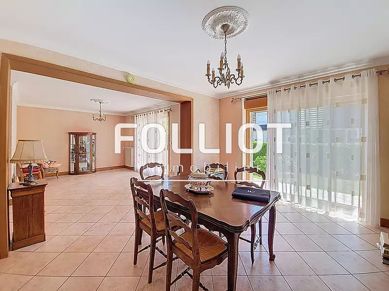 Maison, 122 m²