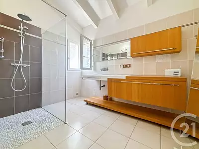 Maison, 182,5 m²