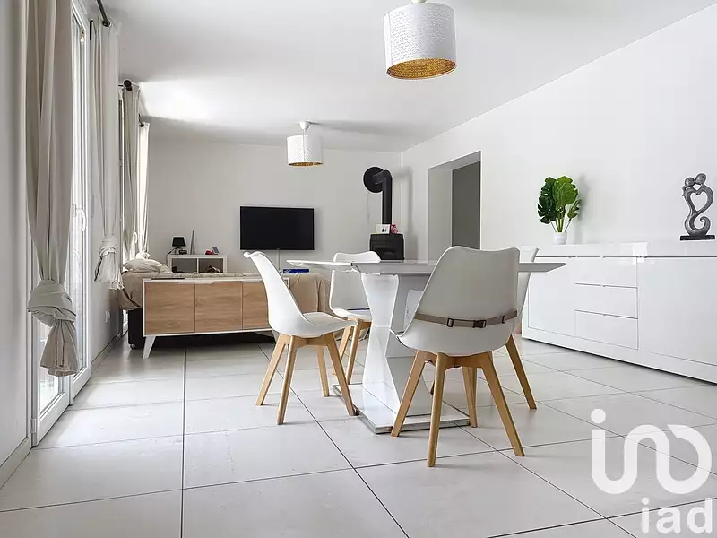 Maison, 167 m²