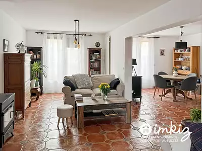 Maison, 228 m²