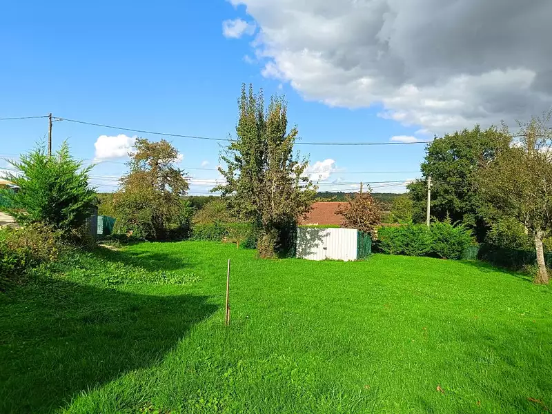 Terrain, 887 m²