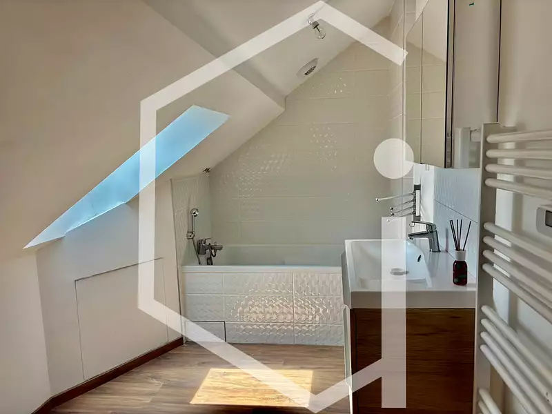 Maison, 83 m²