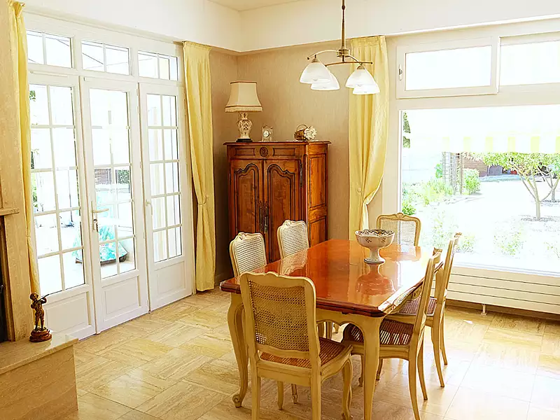 Maison, 186 m²