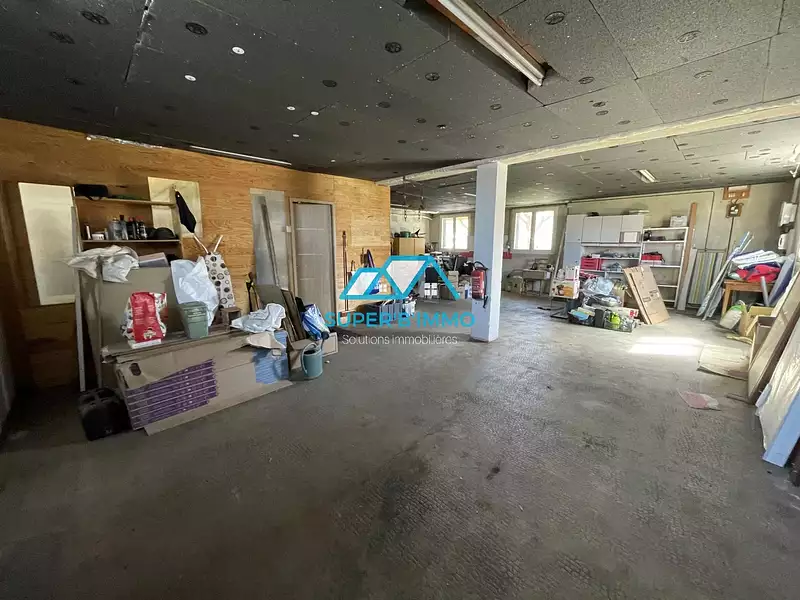 Maison, 182 m²