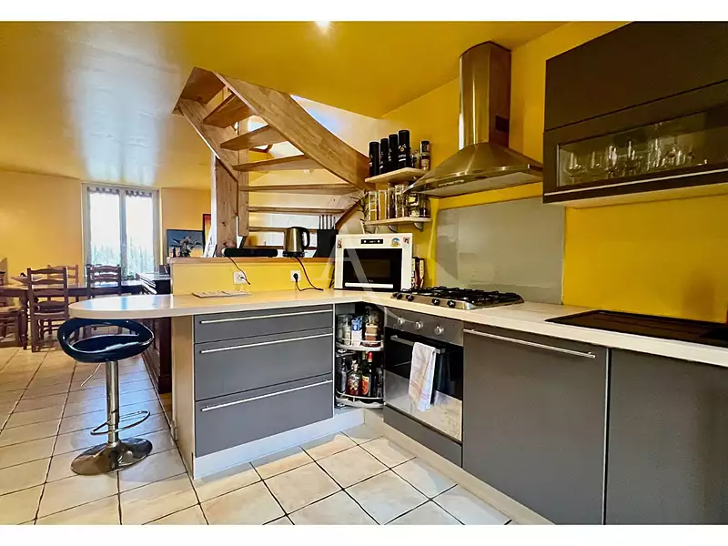 Immeuble, 300 m²