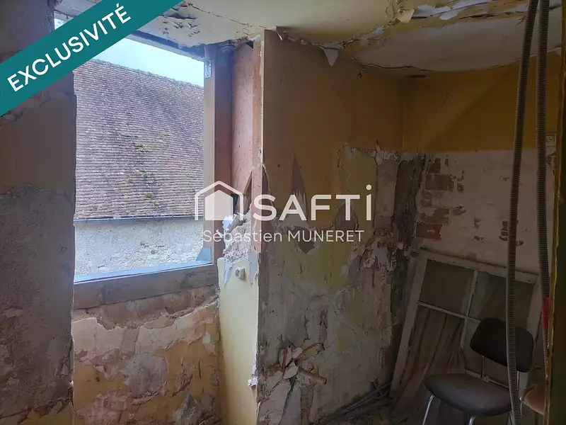 Maison, 245 m²