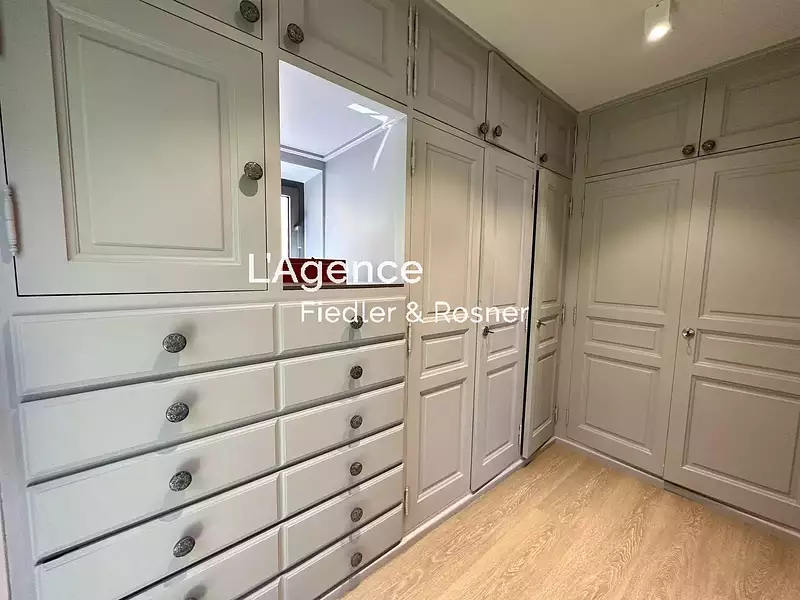 Maison, 422 m²