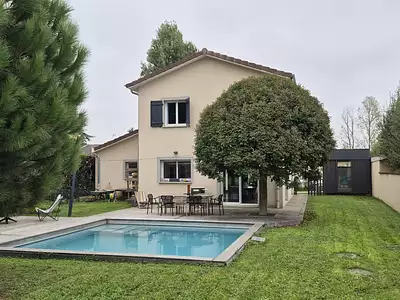 Maison, 160 m²