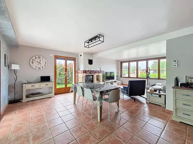 Maison, 195 m²