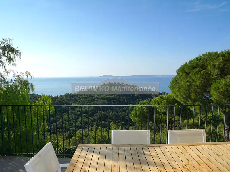 Maison, 300 m²