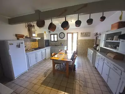 Maison, 168 m²