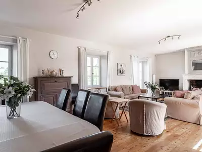 Maison, 287 m²