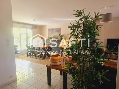 Maison, 89 m²