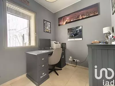 Maison, 165 m²