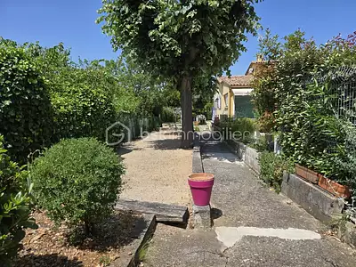 Maison, 300 m²