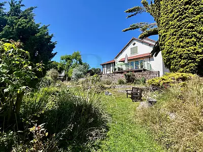 Maison, 165 m²