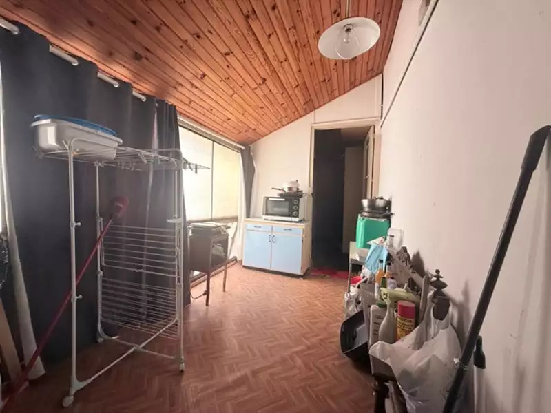 Immeuble, 215 m²