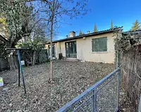 Immeuble, 692 m²