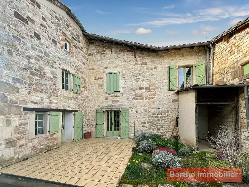 Maison, 165 m²