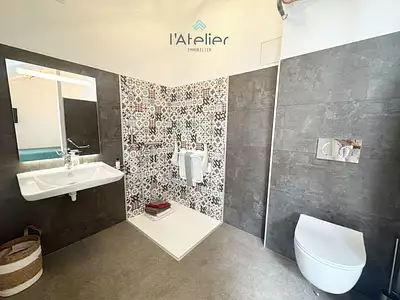 Maison, 167 m²