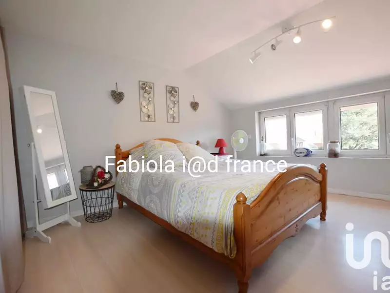 Maison, 192 m²
