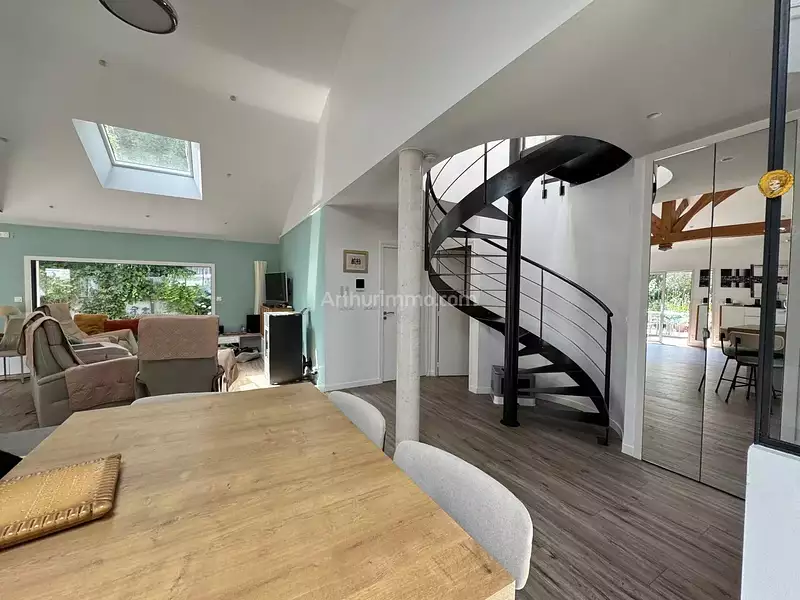 Maison, 127 m²