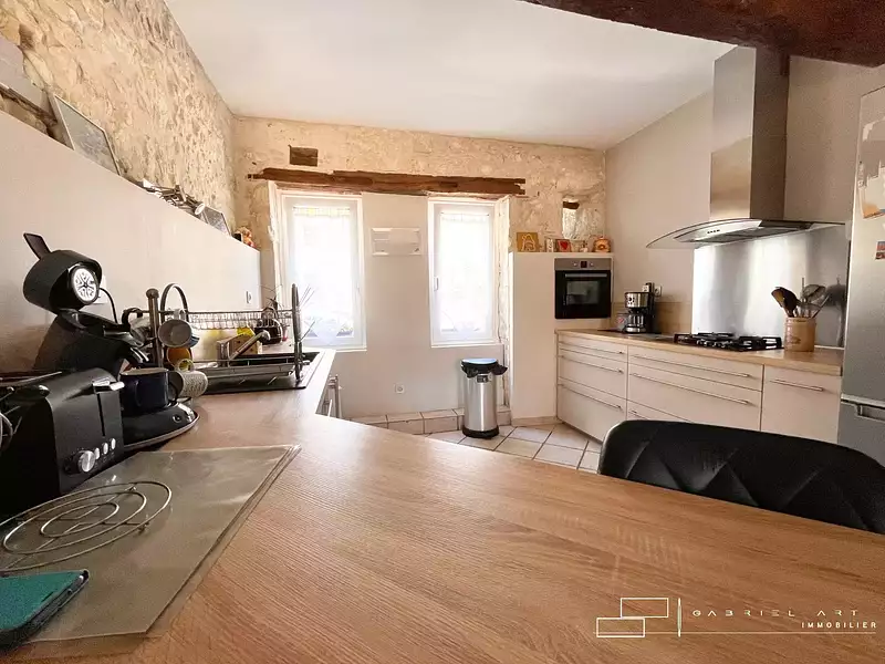 Maison, 180 m²