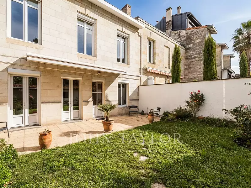 Maison, 160 m²