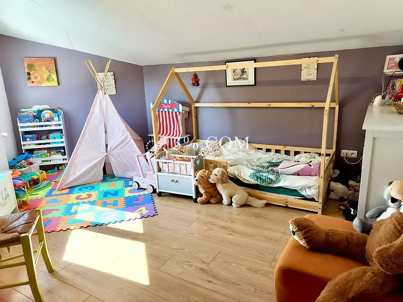 Maison, 145 m²