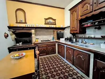 Maison, 280 m²
