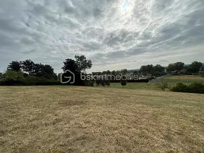 Terrain, 4 220 m²