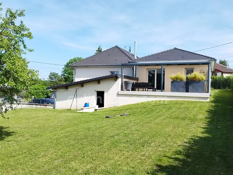 Maison, 157 m²