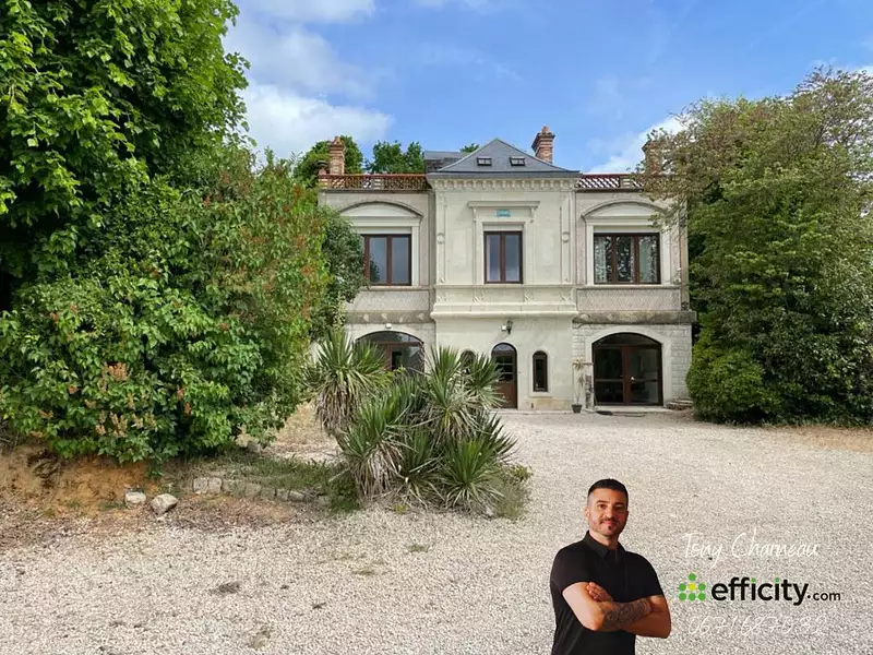 Maison, 217 m²