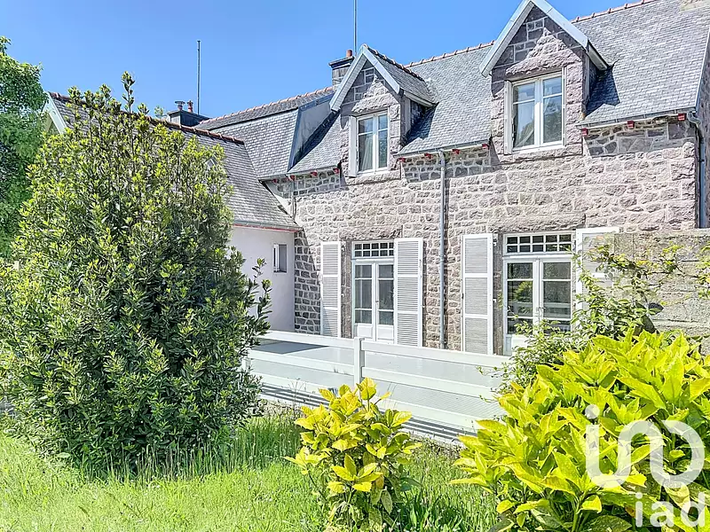 Maison, 163 m²