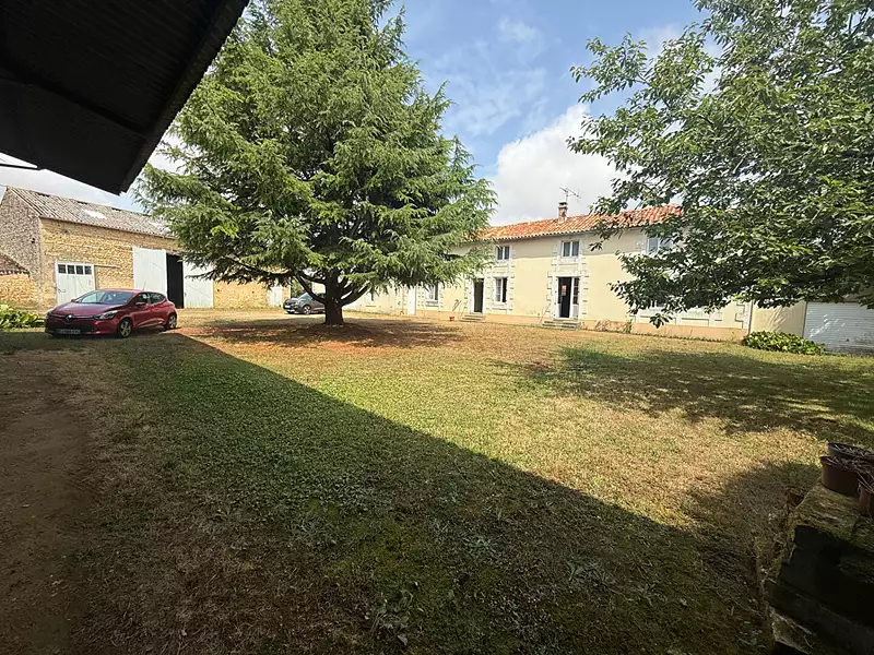 Maison, 160 m²