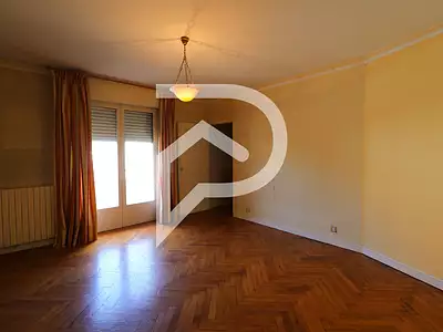 Immeuble, 505,82 m²