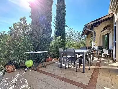 Maison, 220 m²
